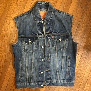 Men’s Levi Demin Vest BRAND NEW